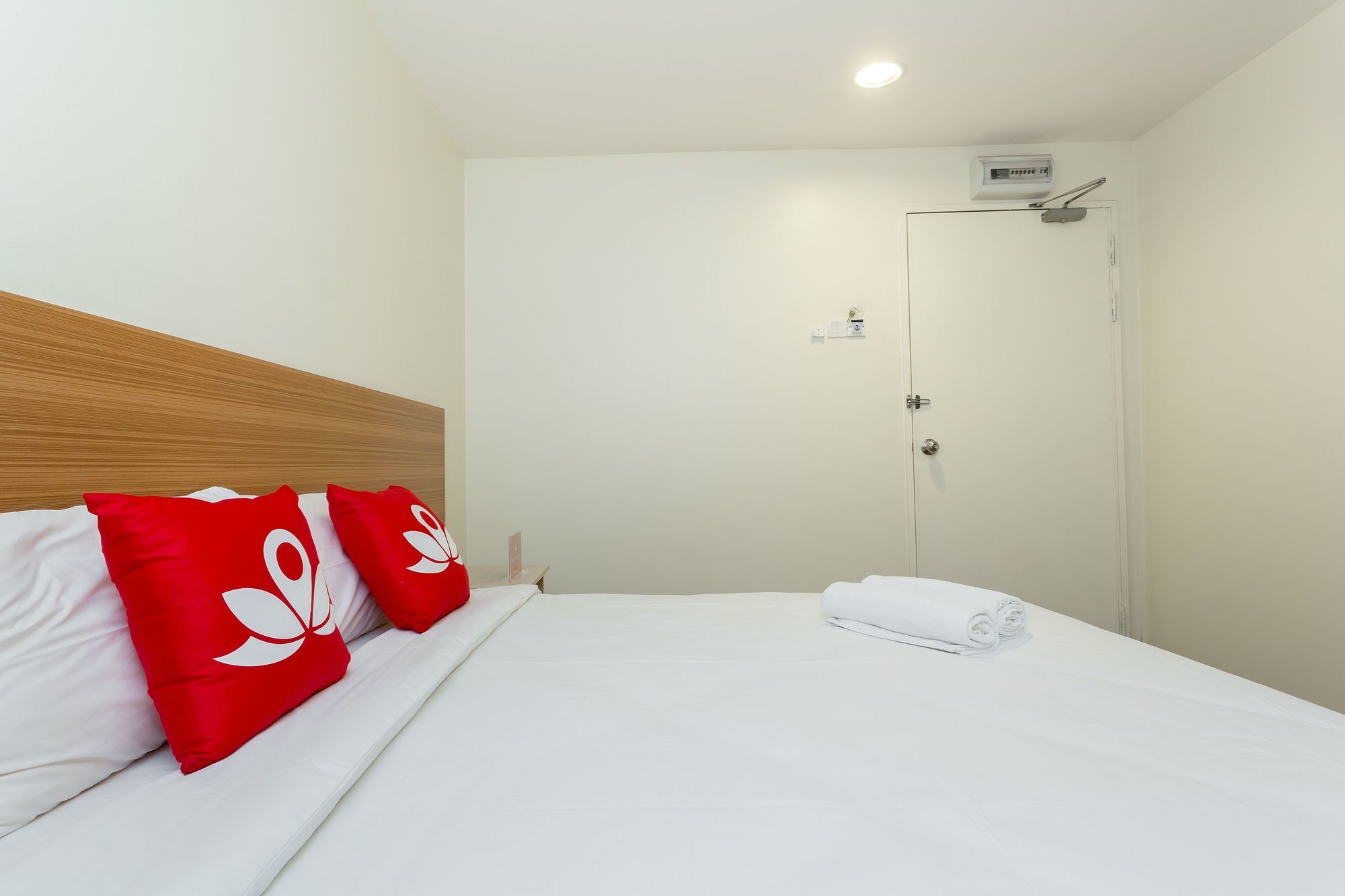 Zen Rooms Basic Sentul 吉隆坡 外观 照片